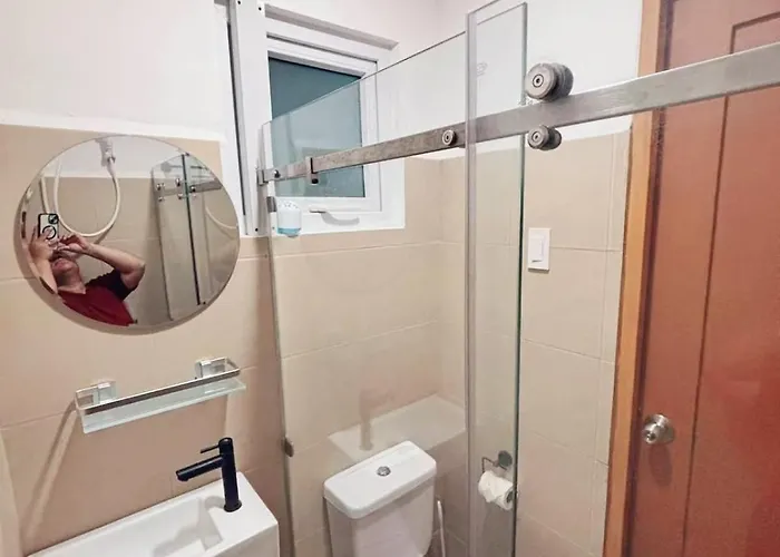 Cozy 2br Near Airport- Perfect For Travelers Apartment