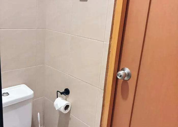 Apartment Cozy 2br Near Airport- Perfect For Travelers